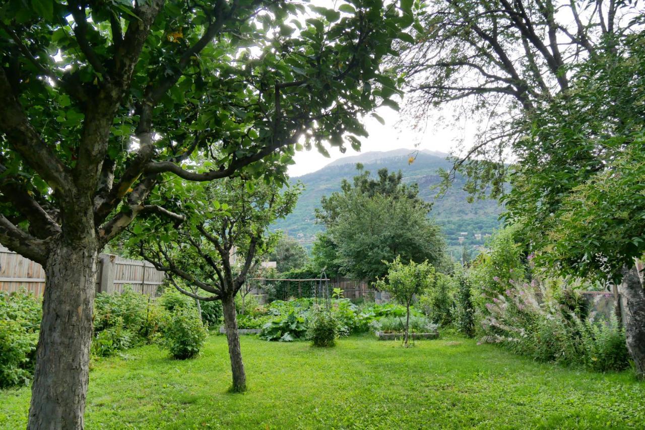 Bed and Breakfast Nid Douillet Briancon Exterior foto